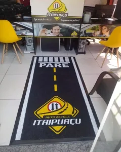 Itapuaçu auto escola - Tapetes 3M é na Real Tapetes