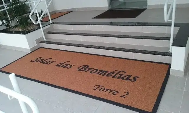 capacho-de-vinil-personalizado-para-condominio (1)