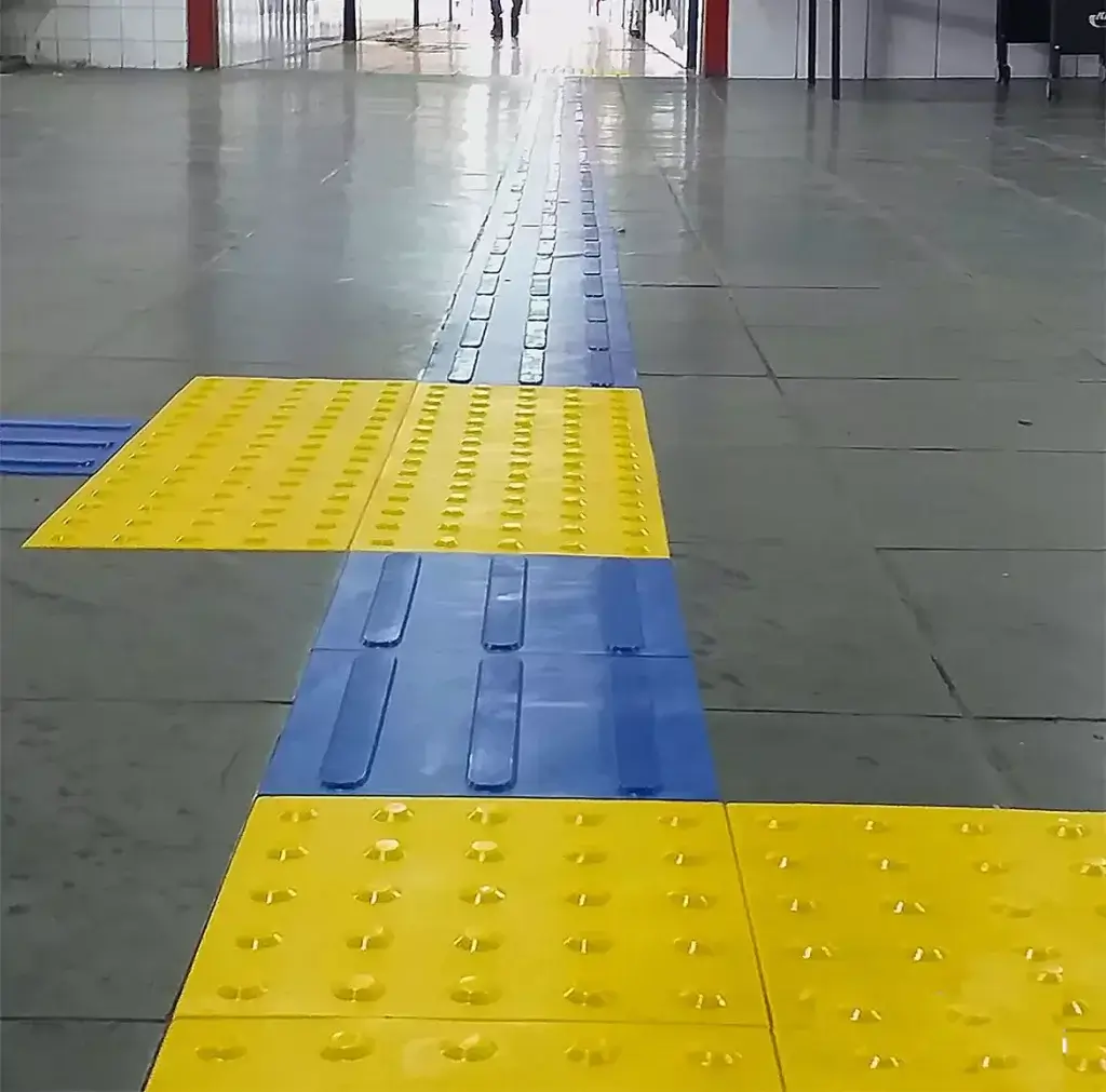 Piso tátil é na Real Tapetes